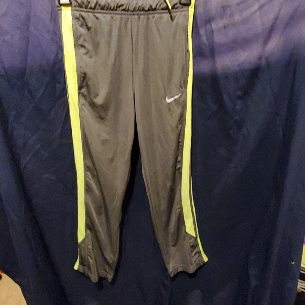 2 for $20 EUC Boys Nike dri fit pants